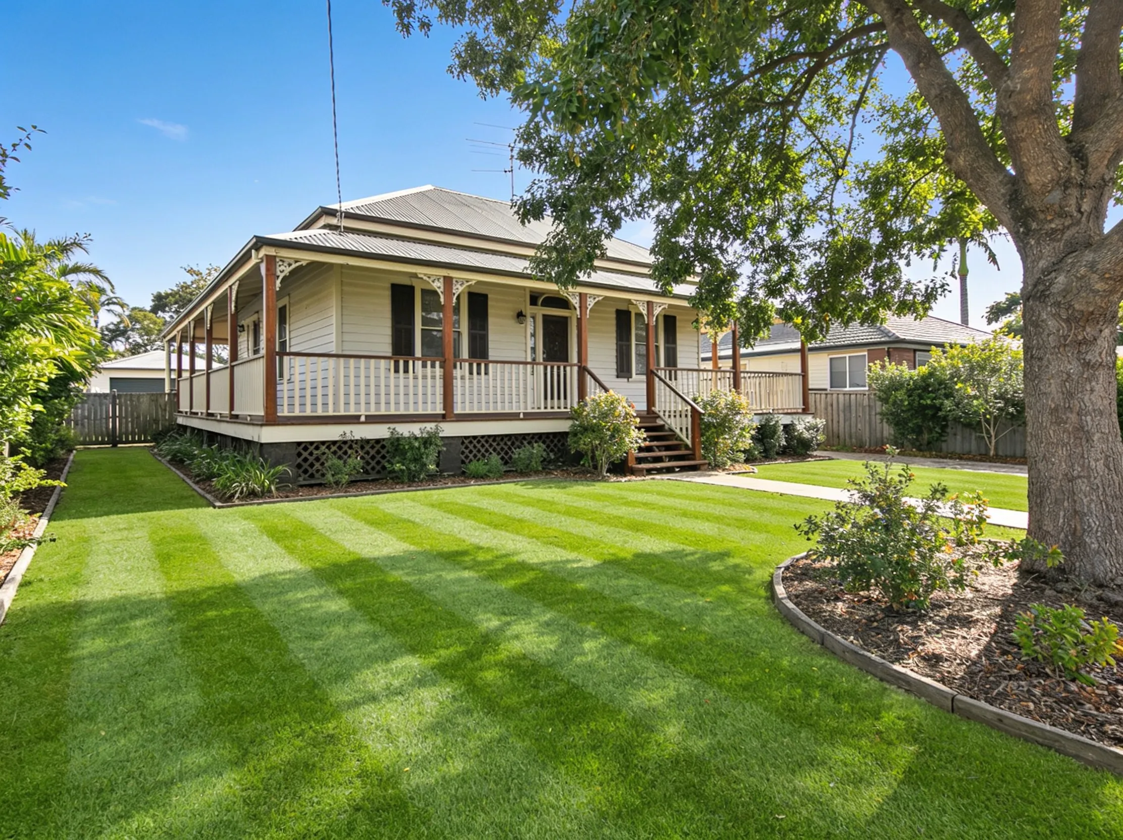 Lawn mowing and garden maintenance in Beenleigh